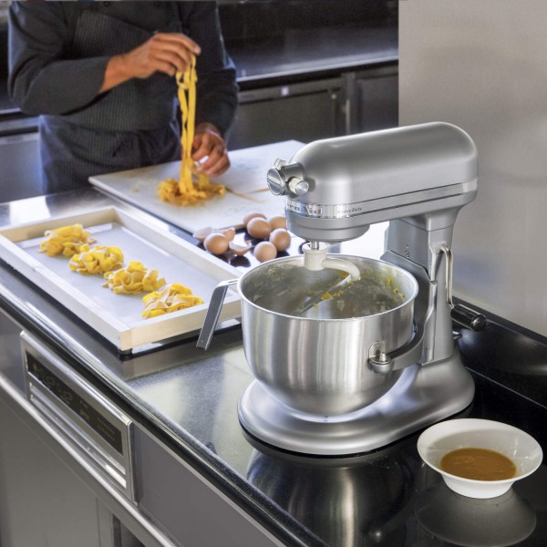KitchenAid “Heavy Duty“ Küchenmaschine mit Schüsselheber (Silber) 6,9L