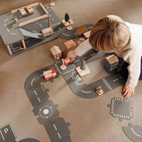 Spielzeug-Straßen "Village" im 16er-Set (Ash Grey, Sandy) von Liewood